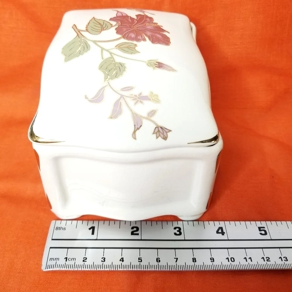 Vintage Colibri Porcelain White Floral Trinket Box, Jewelry Organization Box